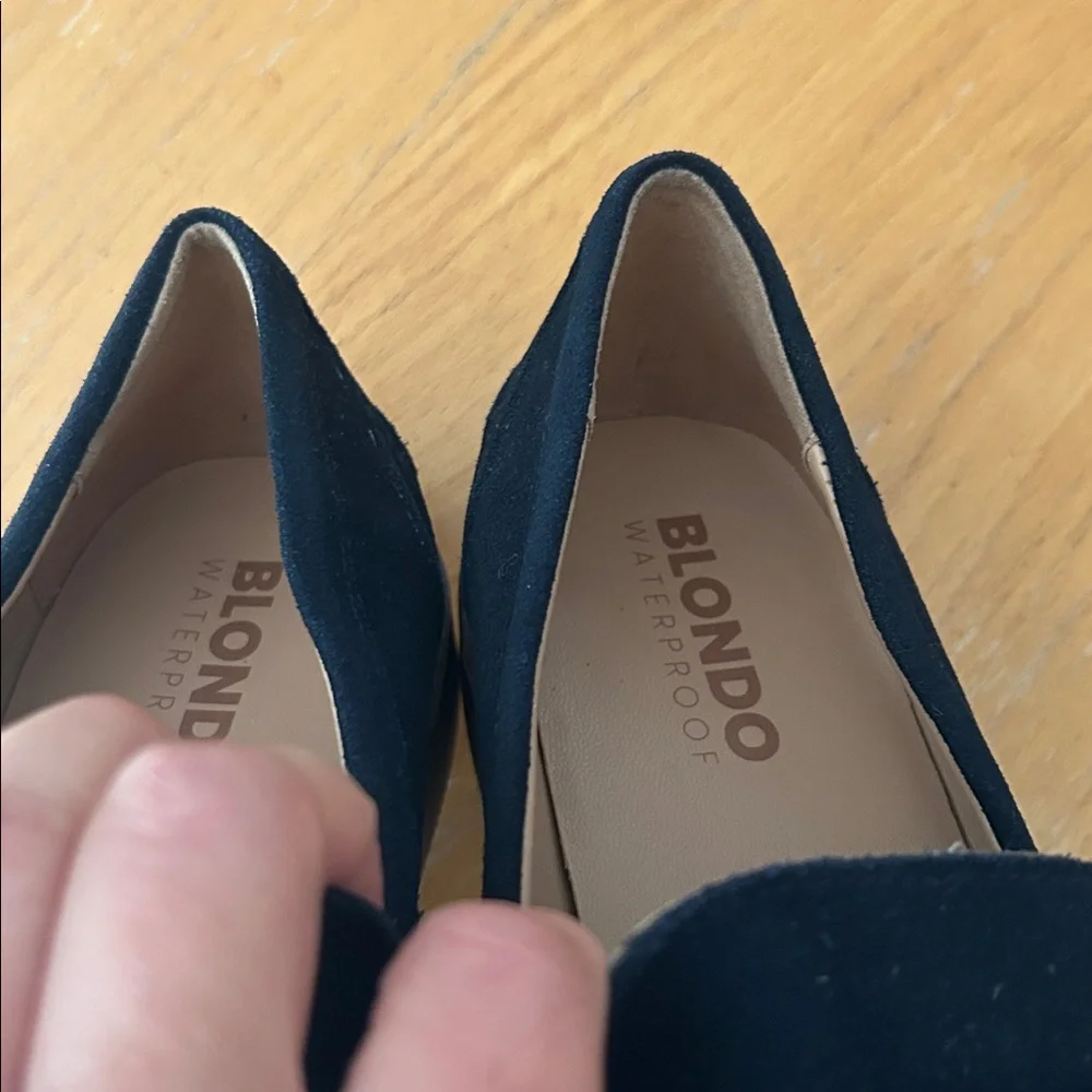 Blondo Women’s Navy Suede Penny Loafer Waterproof Preppy Casual Size 8.5